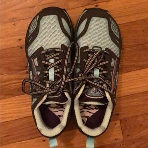 Altra lone peak 3 trail running shoes